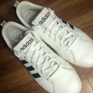 White addidas